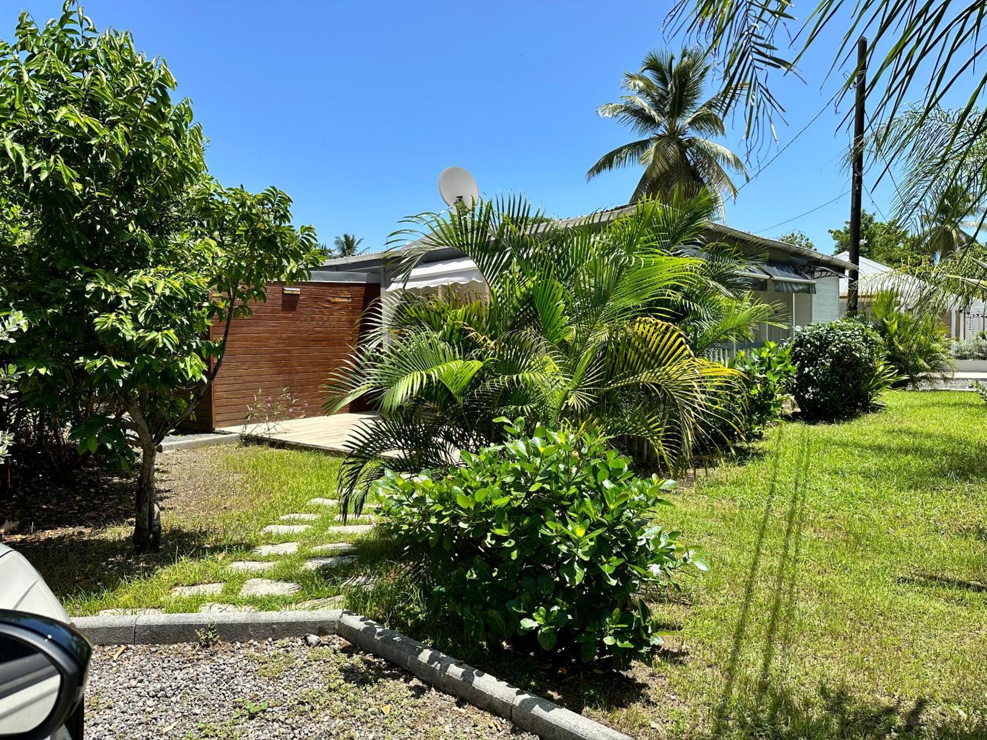 Le Cottage De Castaing Sur Plage Privee Sainte-Anne  Exterior photo